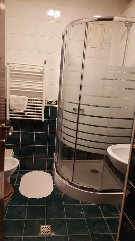 Hospitality Centrum- River Bükreş Dış mekan fotoğraf